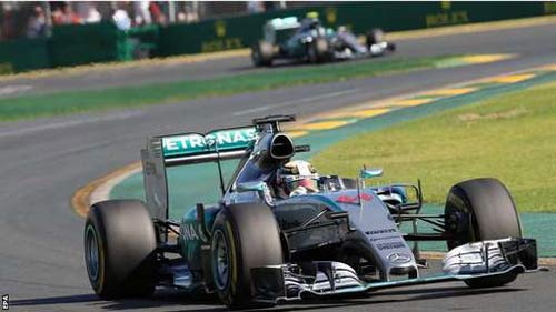 F1, Australian GP: Khốc liệt ngày khai màn - 1