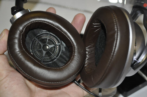 Sony tung máy nghe nhạc Walkman mới, pin 60 tiếng - 2