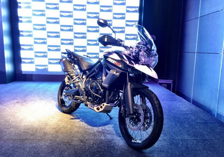 Công bố Tiger 800 XRx giá 390 triệu đồng - 1