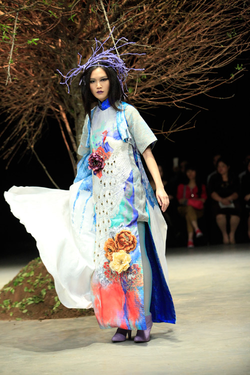 Nhặt “sạn” Tuần lễ thời trang Việt Nam Thu Đông 2015 - 2