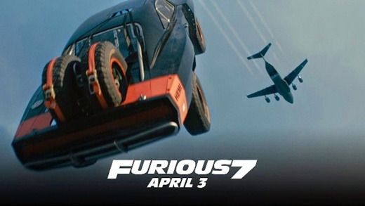 Cận cảnh dàn siêu xe lao ra từ máy bay của “Fast & Furious 7“ - 1