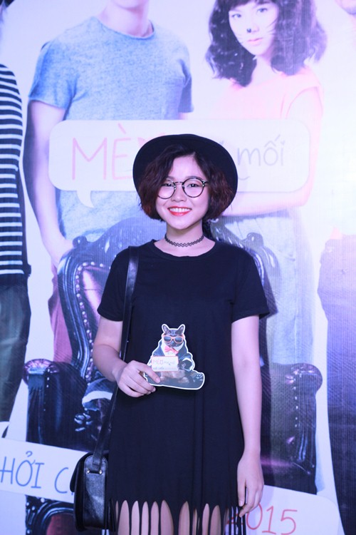 /Uploaded/phamhuuthanh/2015_03_19/BFJC1426738569-thao-nhi--2-.jpg Hoàng Tôn, Bảo Kun diện áo đôi đi xem phim - 6