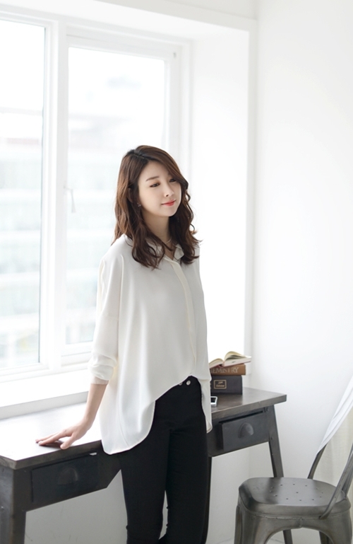 Mùa hè của nữ công sở mê sơ mi trắng - 11