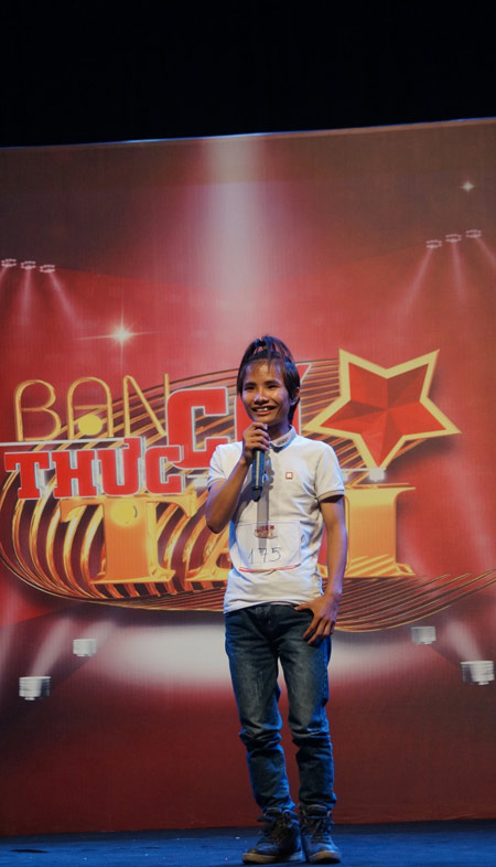 Hiện tượng mạng “Thánh bàn chải” tấn công showbiz - 4