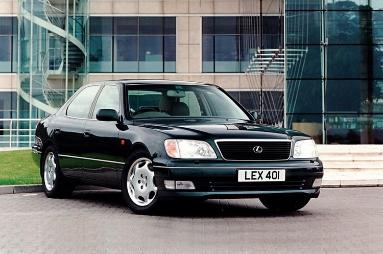 5 loại xế sang cũ giá rẻ đáng mua nhất hiện nay - 2