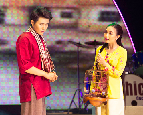 MC Vũ Mạnh Cường “vừa đi vừa khóc” trên sân khấu - 4