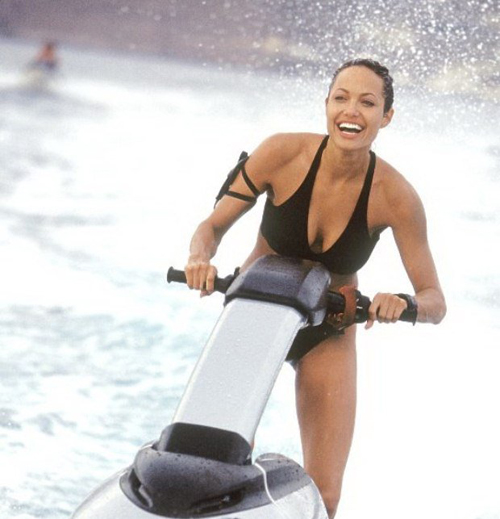 31 khoảnh khắc bikini khiến mày râu mê mẩn - 3