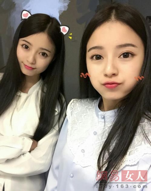 Chị em sinh đôi vừa đẹp vừa giỏi gây sốt ở Trung Quốc - 1