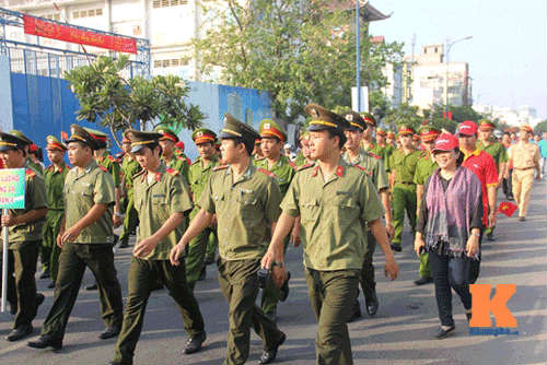 Sôi động ngày chạy Olympic vì sức khỏe toàn dân ở TP HCM - 11