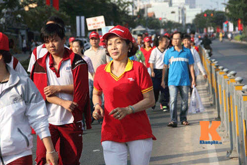 Sôi động ngày chạy Olympic vì sức khỏe toàn dân ở TP HCM - 12