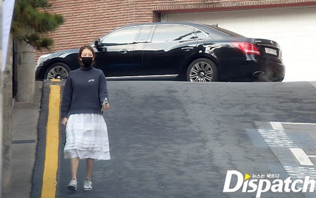 Ngày 25.2, Lee Min Ho lái xe tới đón Suzy tại Samsung-dong sau khi lịch trình của mình đã được thực hiện. Họ đã có một ngày hẹn hò ngọt ngào khi Lee Min Ho mua cà phê cho cô và họ đã lái xe quanh Itaewon và Namsan ...