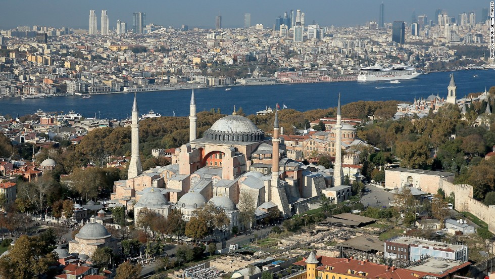 Thành phố Istanbul, Thổ Nhĩ Kỳ đứng thứ 3, rớt khỏi vị trí số 1 trong bảng xếp hạng hồi năm ngoái.
