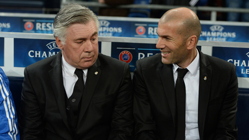 Ancelotti sắp bị Zidane cướp việc - 1