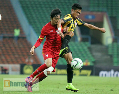 U23 Malaysia - U23 VN: Ngỡ ngàng Công Phượng - 18