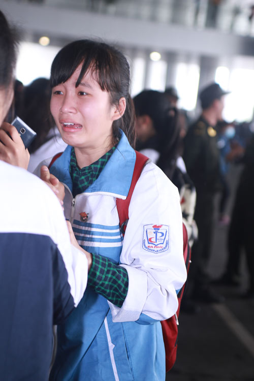 Phụ huynh nghĩ gì khi con trẻ khóc vì sao Hàn? - 3