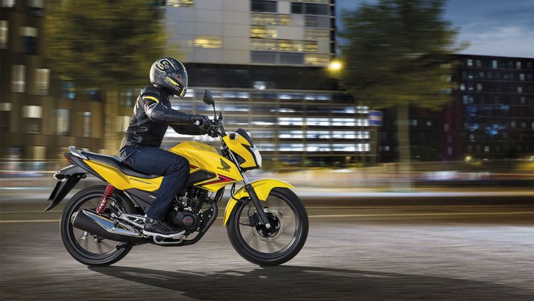Honda CB125F 2015 giá 58 triệu đồng hợp với giới trẻ - 1