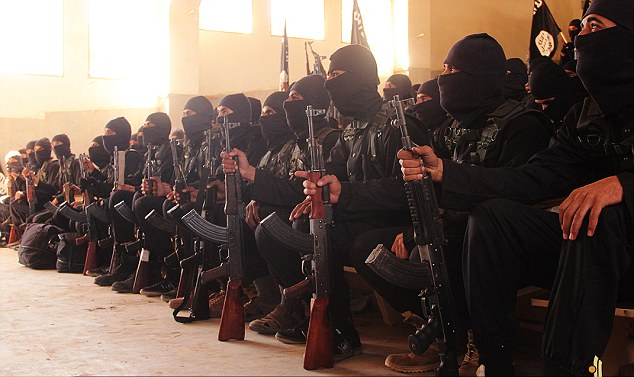 Khóa sát thủ đầu tiên của IS tốt nghiệp trường khủng bố - 1