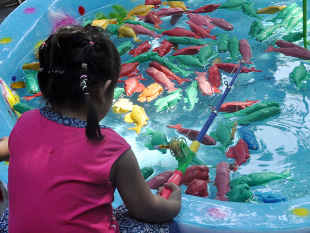 TPHCM: Người đến chơi quá đông, công viên cũng… tắc - 10