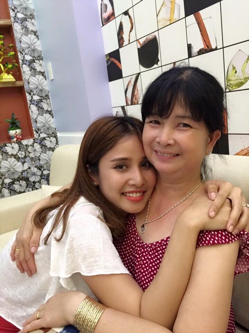 Thảo Trang đón Tết bên gia đình sau biến cố hôn nhân - 3