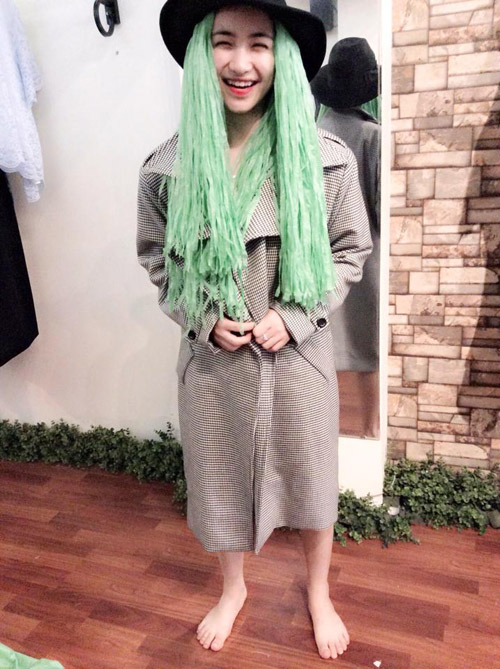 Những khoảnh khắc 'khó đỡ' của Hòa Minzy - 9