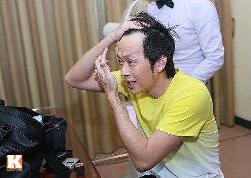 Vào hậu trường xem sao nam Việt 'tô son trát phấn' - 9