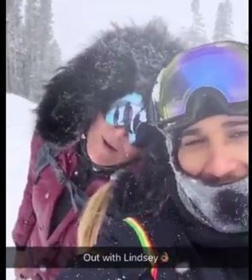 Tin thể thao HOT 4/1: “Tiểu Federer” cặp kè với bồ cũ Hamilton - 2