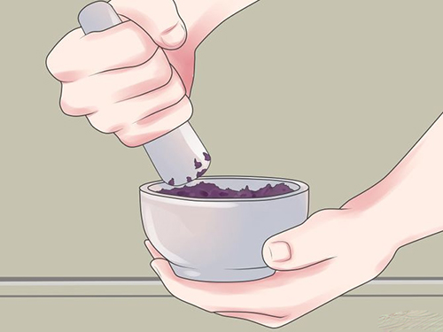 Tự làm tinh dầu hoa để da bóng, tóc mượt - 3