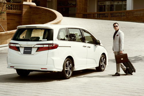Honda Odyssey: MPV hạng "thương gia" dành cho doanh nhân và gia đình - 4