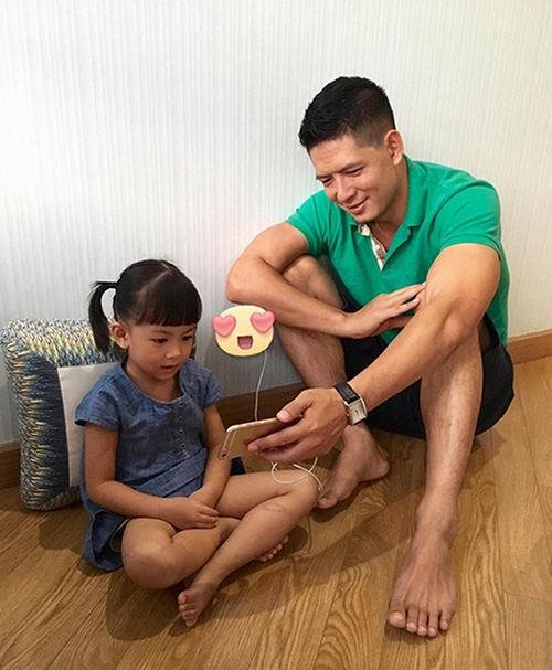 Sao nam Việt hết lòng yêu chiều 'tình nhân kiếp trước' - 7