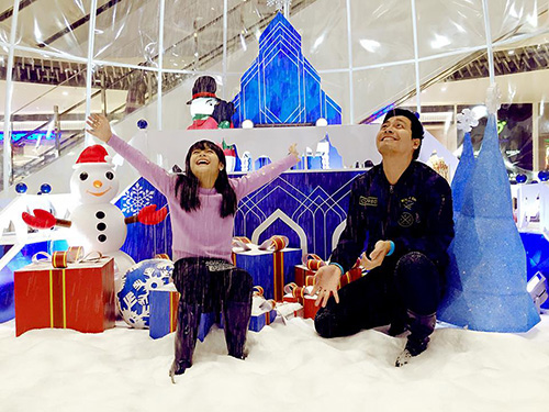 Sao nam Việt hết lòng yêu chiều 'tình nhân kiếp trước' - 9