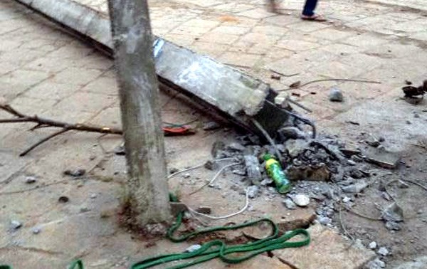 Sẽ khởi tố vụ cột điện đổ đè chết học sinh ở Lạng Sơn - 1