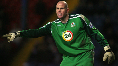 Tin HOT tối 5/1: Rộ tin Alves đính hôn siêu mẫu 9X - 2