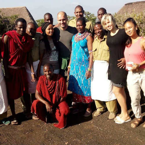 Tin HOT tối 5/1: Rộ tin Alves đính hôn siêu mẫu 9X - 3