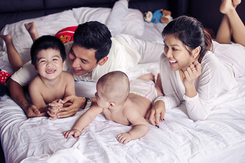 Những mỹ nhân Việt tuyên bố làm mẹ trong... sửng sốt - 2