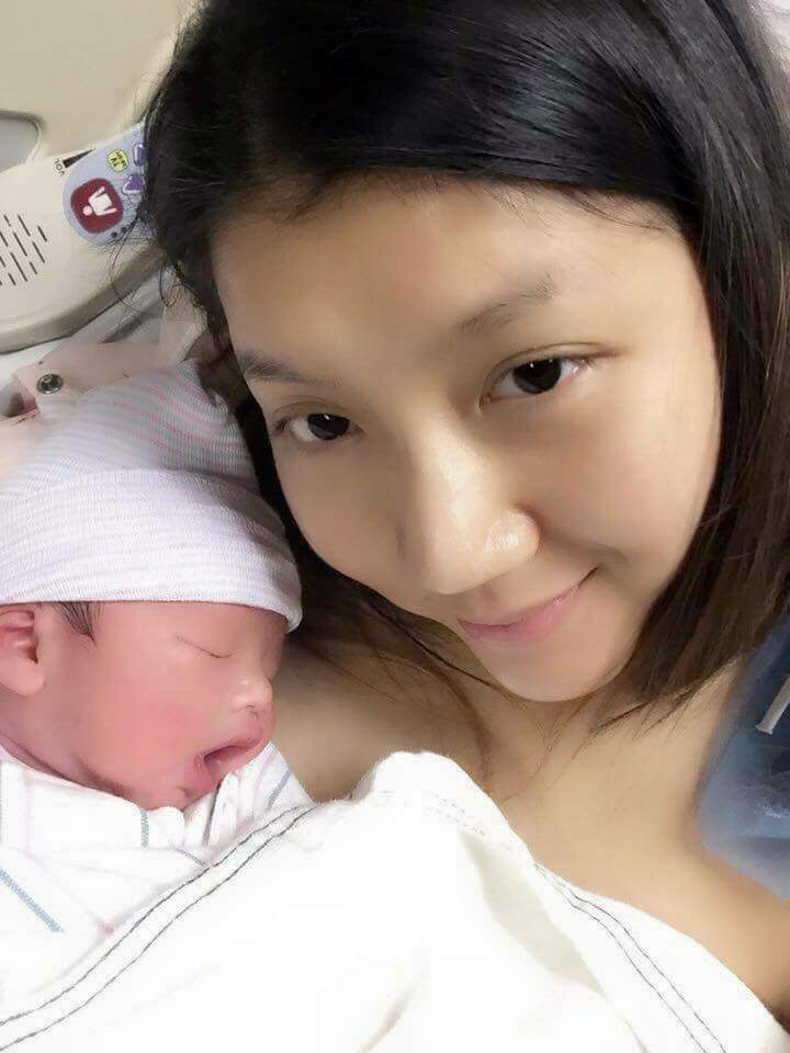 Cựu người mẫu Ngọc Quyên đã hạ sinh con trai đầu lòng - 1