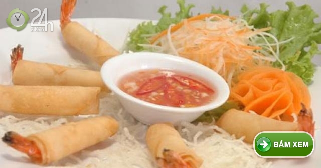 Nem tôm rán thơm ngậy bữa cơm trưa
