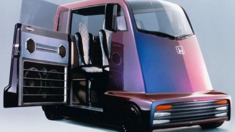 Những chiếc xe có hình dáng "độc, dị" nhất quả đất (P1) - 4