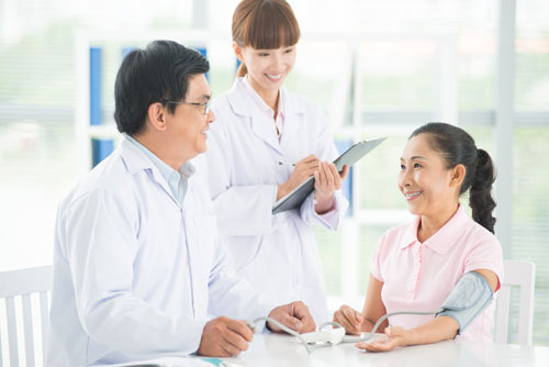 Cải thiện dinh dưỡng giúp phục hồi sức khỏe cho người cao tuổi - 1
