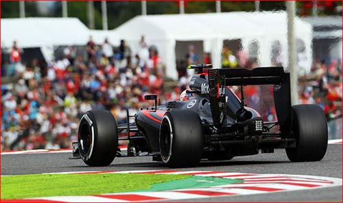 Sao chép Mercedes: Làng F1 không thể tránh - 4