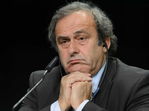 Tin HOT tối 8/1: Ozil được vinh danh ở Đức - 4