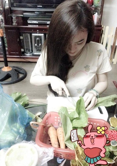 Mỹ nhân Việt vào bếp: Người được khen, kẻ bị chê cười - 11