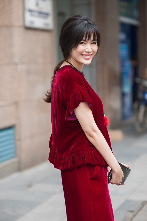 Hoa hậu Thu Thủy khoe vẻ đẹp ‘quên tuổi’ - 4