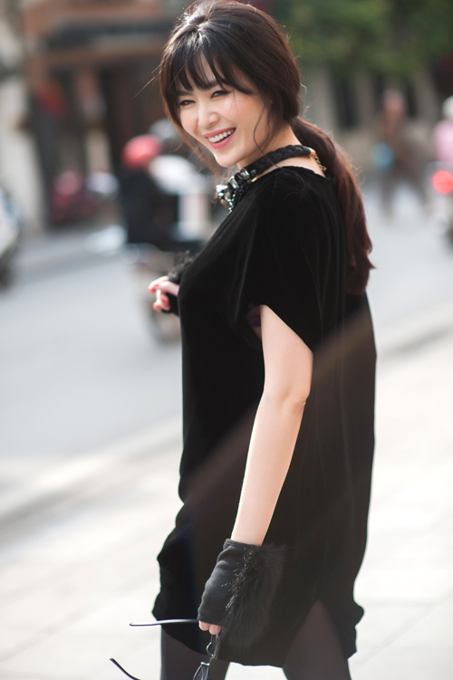 Hoa hậu Thu Thủy khoe vẻ đẹp ‘quên tuổi’ - 1