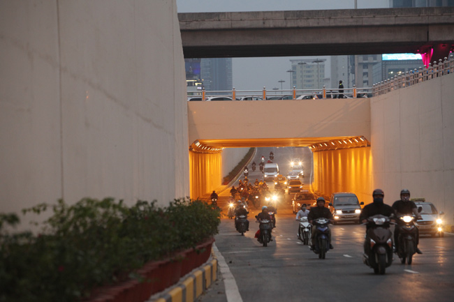 Thông xe 2 hầm chui, cửa ngõ Thủ đô thông thoáng bất ngờ - 11