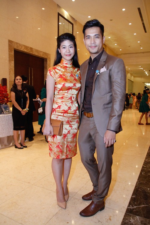 Tường Vi nổi bật trong dàn sao dự tiệc cưới Vân Trang - 9