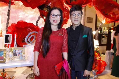 Tường Vi nổi bật trong dàn sao dự tiệc cưới Vân Trang - 11