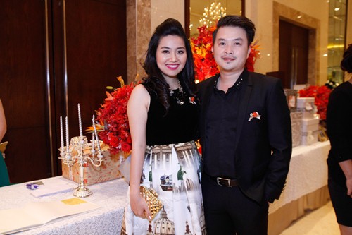 Tường Vi nổi bật trong dàn sao dự tiệc cưới Vân Trang - 2