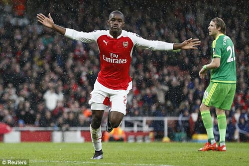 Arsenal - Sunderland: 3 phút điên rồ - 3