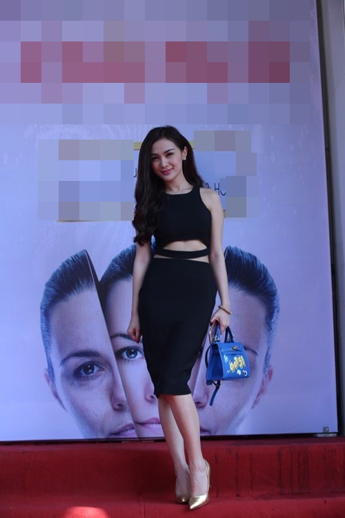 Ninh Dương Lan Ngọc chuộng diện váy áo khoe vòng eo 54 cm | Tin tức Online