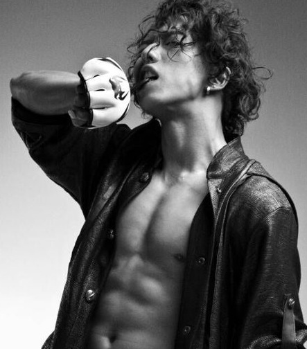 Bỏng mắt trước dàn mỹ nam 6 múi của phim 'nghẽn mạng' TQ - 9